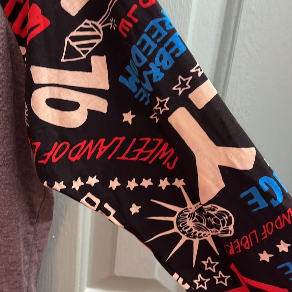 NWT Large Lularoe Randy - Picture 2 of 3